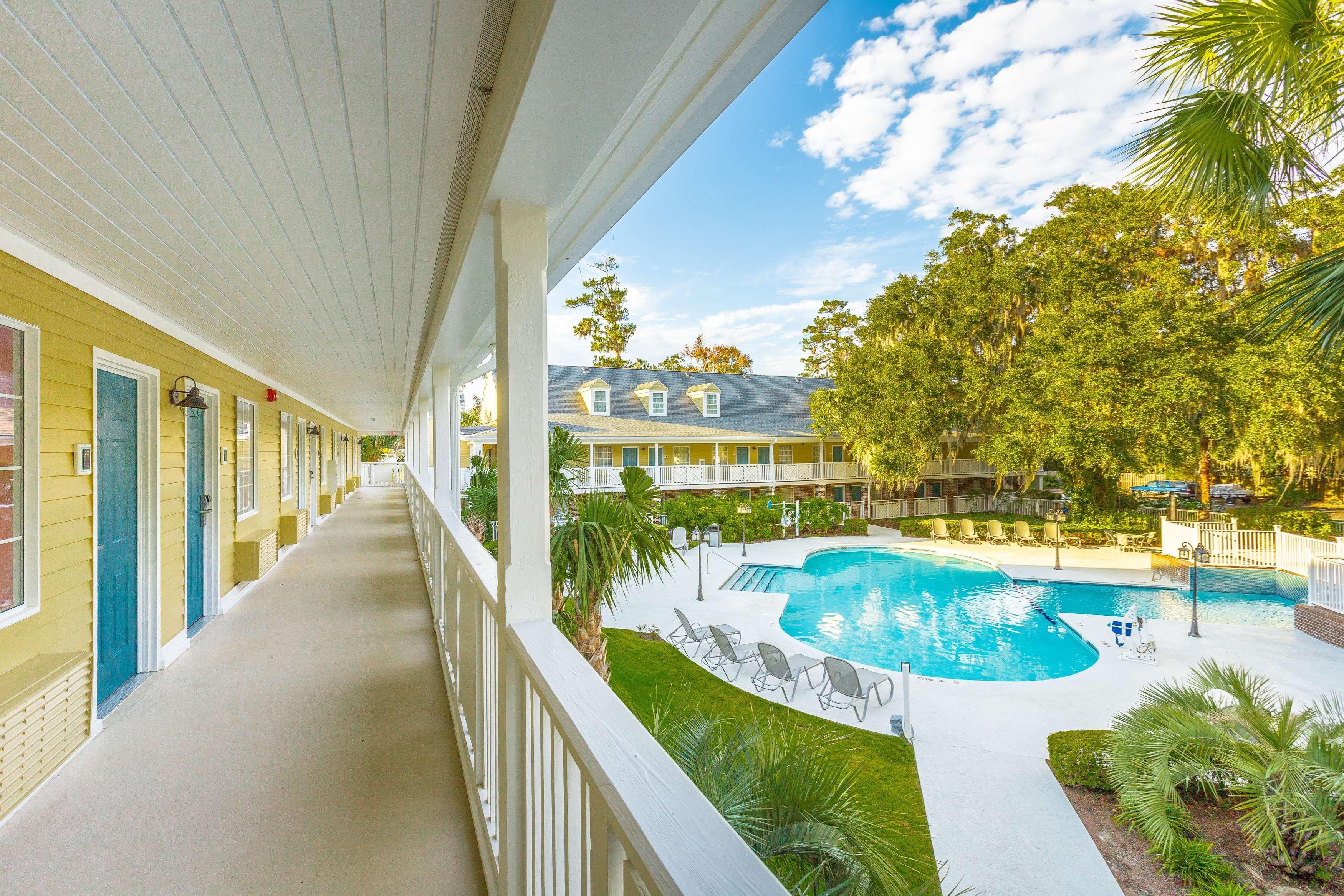 Best Western Plus St. Simons St. Simons Island Exterior foto