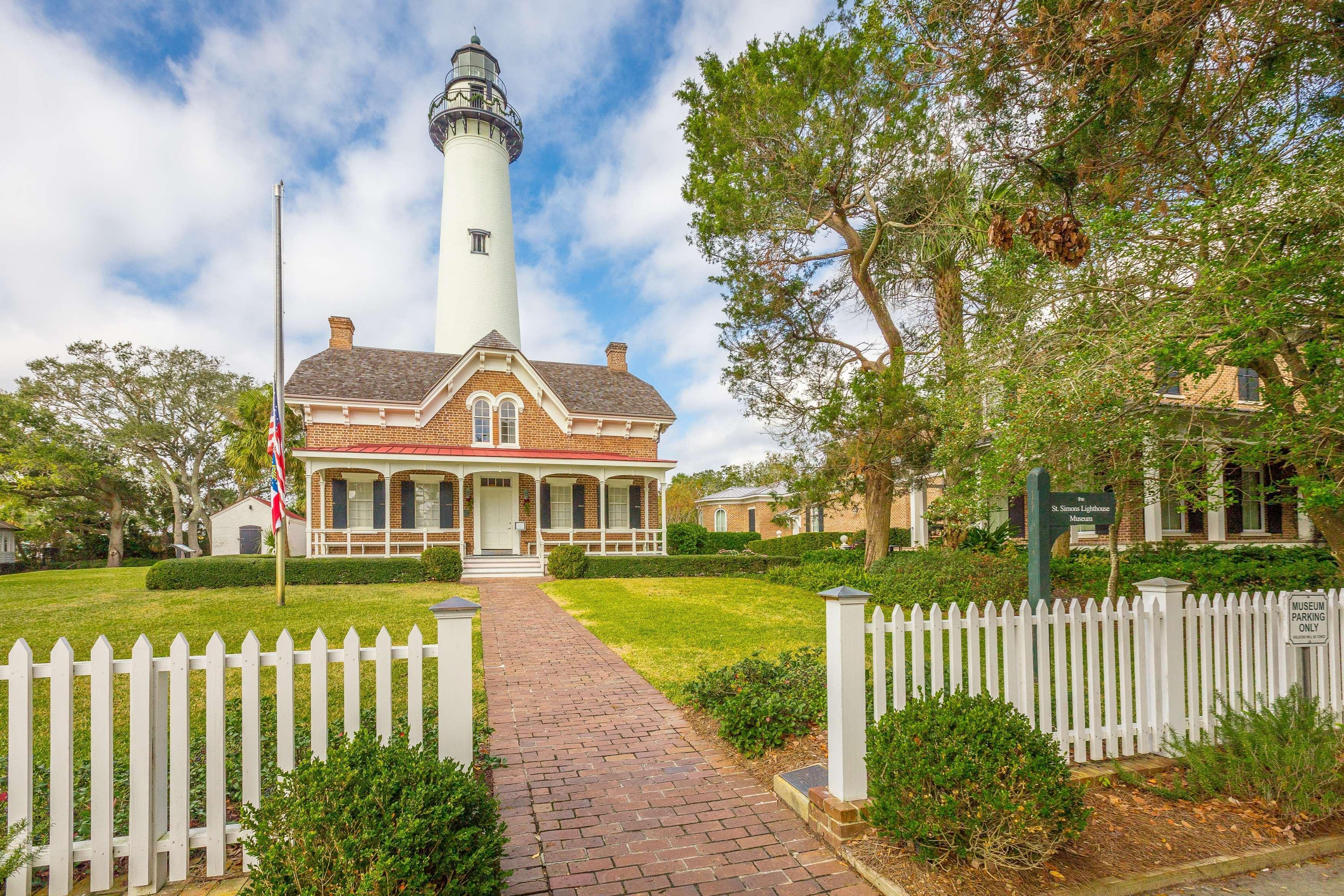 Best Western Plus St. Simons St. Simons Island Exterior foto