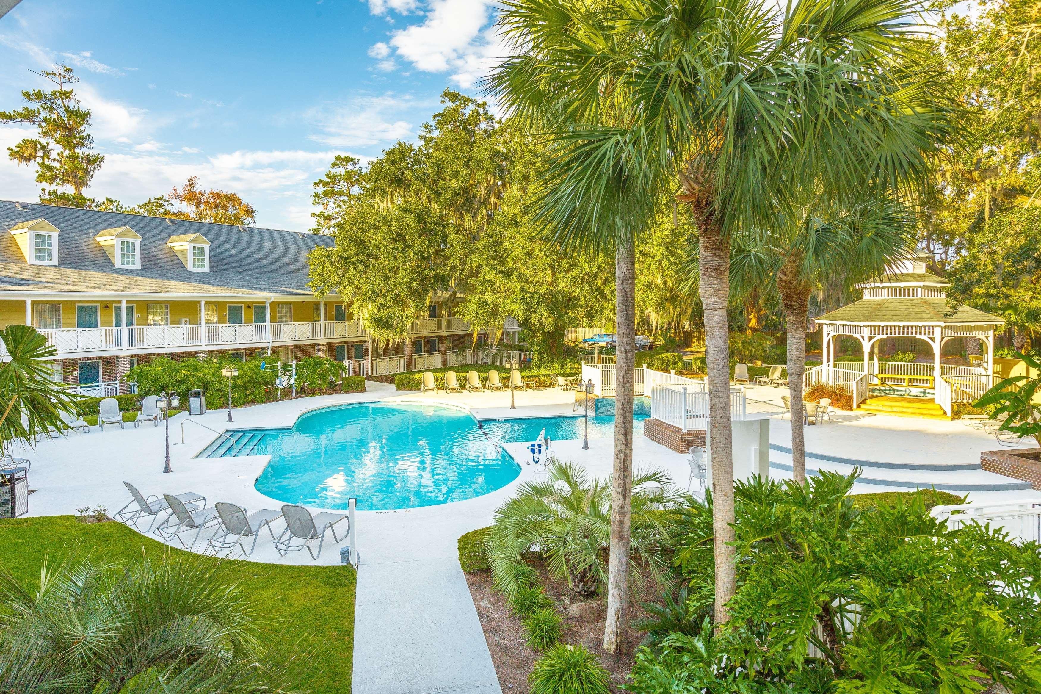 Best Western Plus St. Simons St. Simons Island Exterior foto